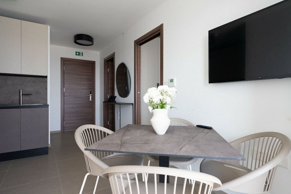 Фото The Sliema Suites