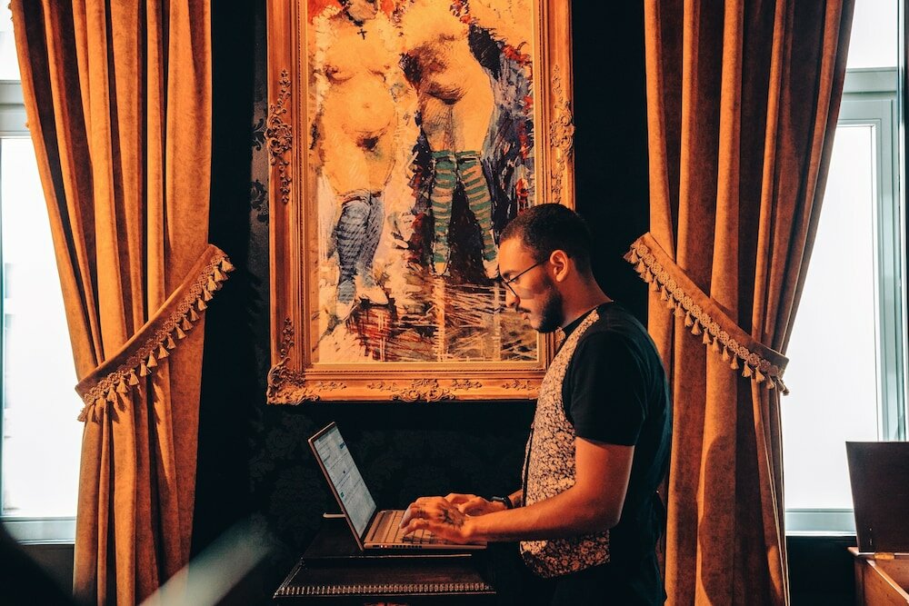 Фото Pensão Amor Madam’s Lodge