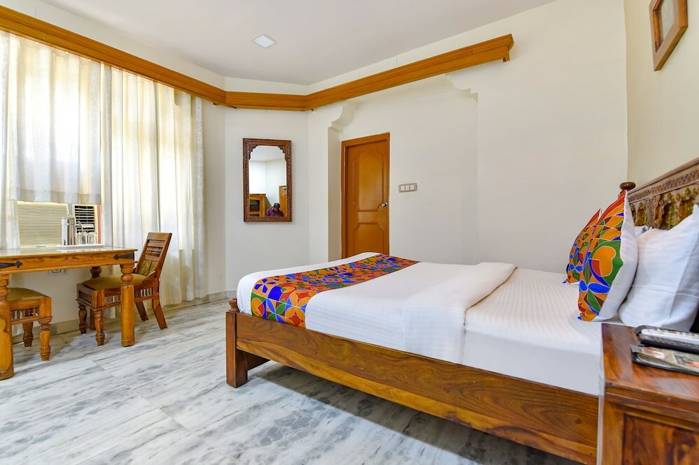 Фото Fabhotel Prime Empire Palace