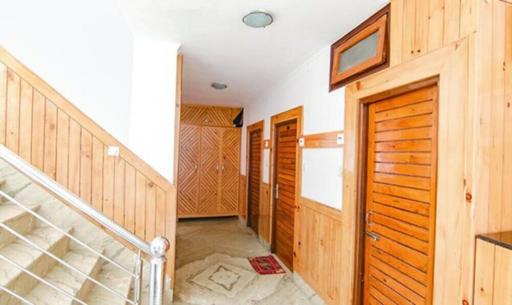 Фото Fabhotel Rosewood Inn I