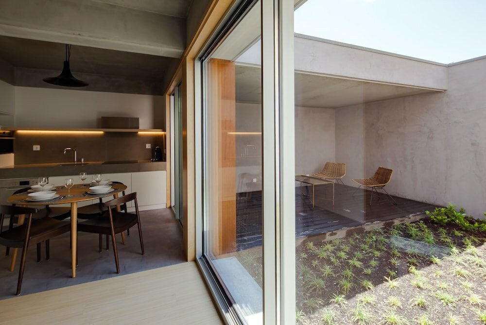 Фото Aparthotel Oporto Anselmo