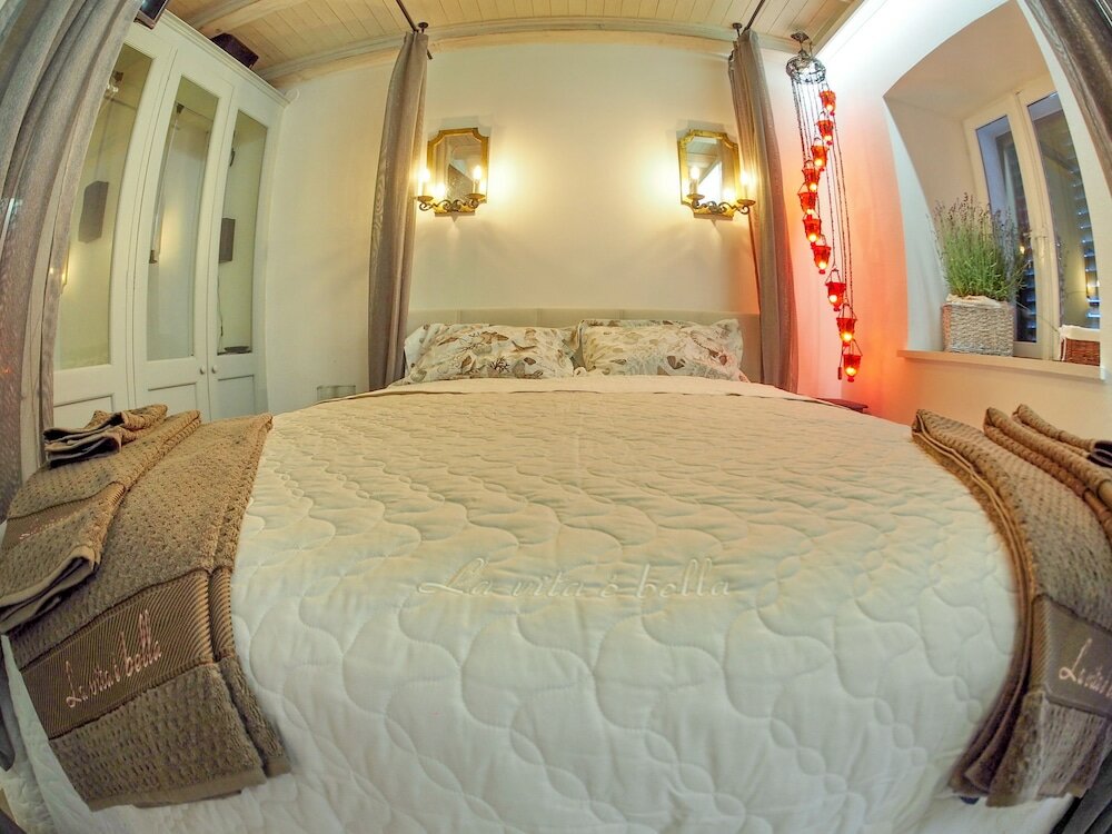 Фото La Vita e Bella II