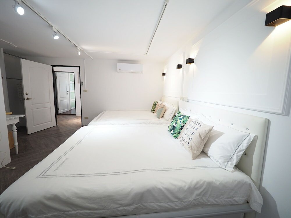 Фото Yongchun Mrt Station