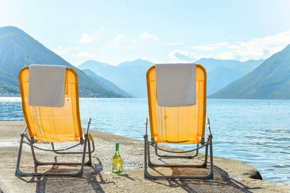 Фото Waterfront Apartment Petrovina