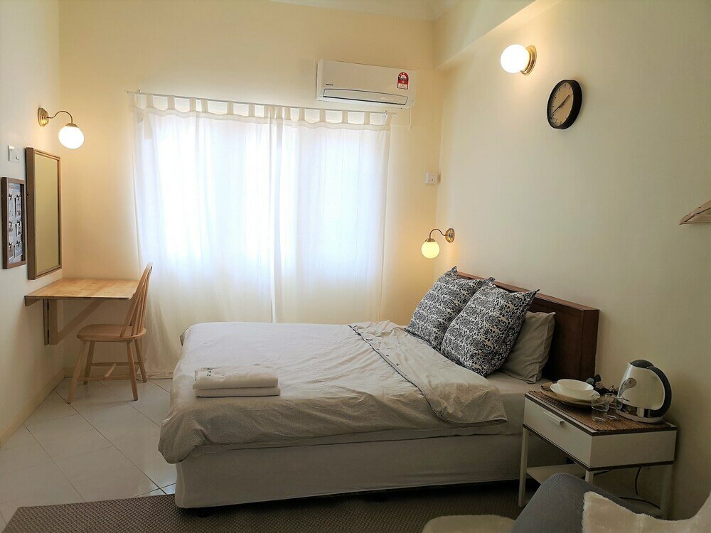 Фото Aurora Court