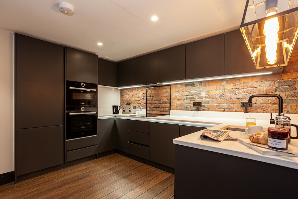 Фото Portland Street Apartments