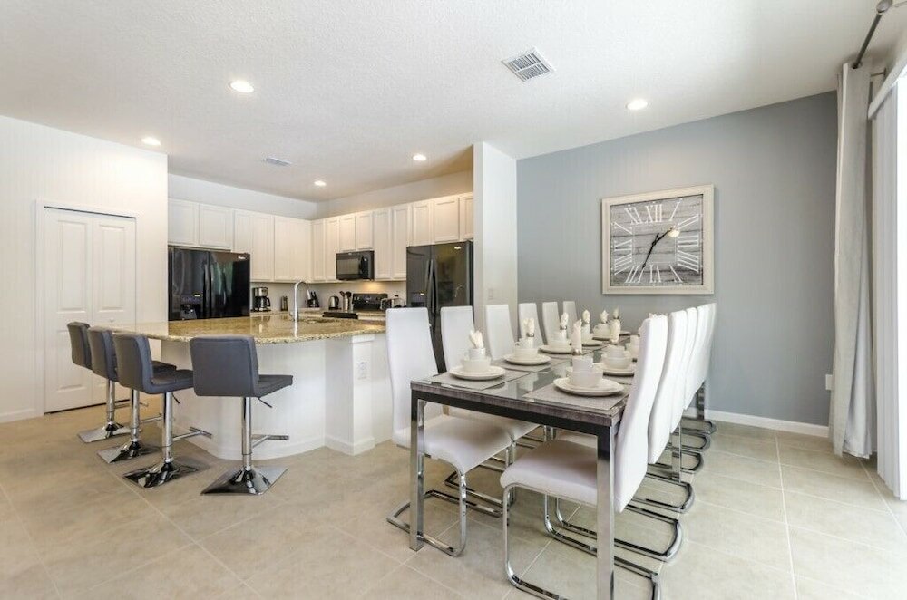 Фото 498mb 8 Bedroom Villa by Redawning