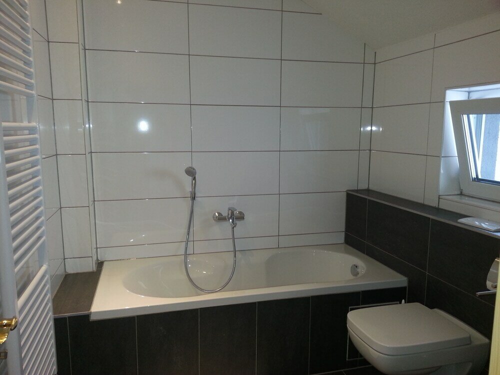 Фото Heidelbed-Ferienwohnung Heidelberg