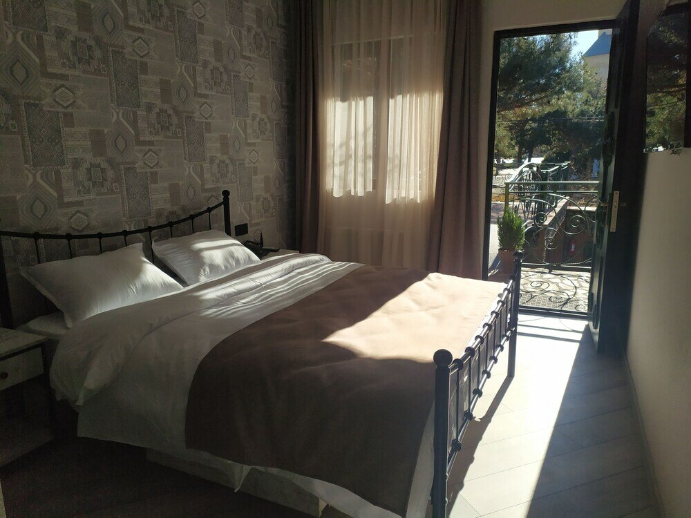 Фото Отель Hotisi