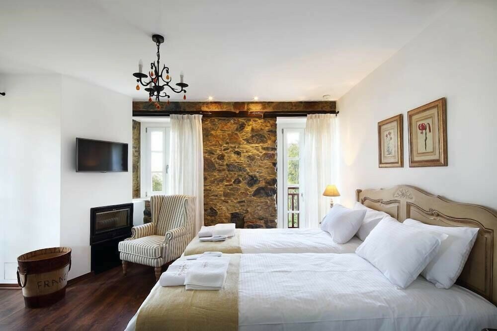 Фото Aristotelio Boutique Hotel