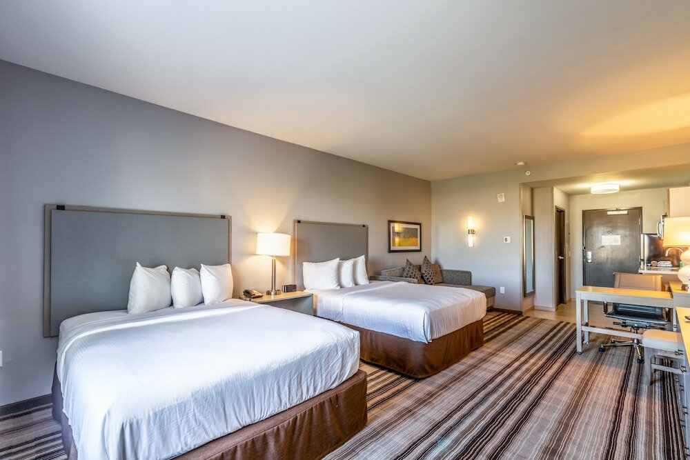 Фото Hawthorn Suites by Wyndham Loveland