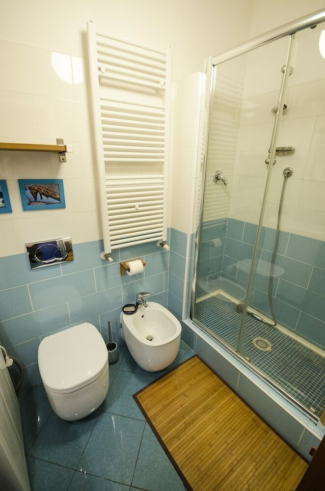 Фото Minzoni Apartment