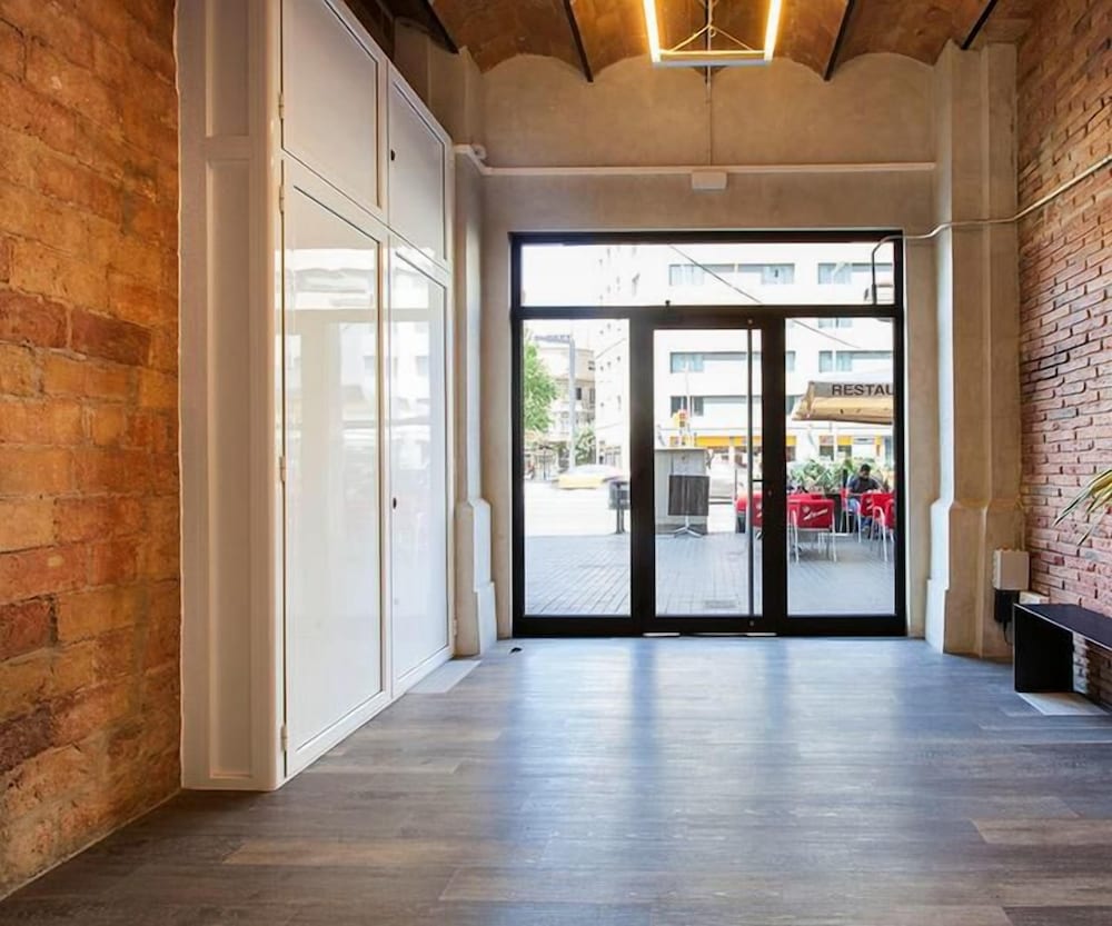 Фото Ab Paral·lel Apartments