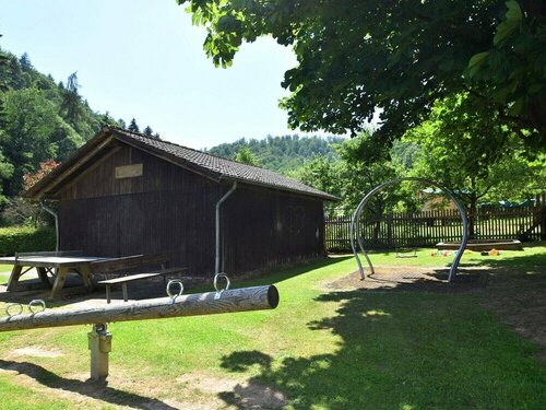 Жильё посуточно Holiday Farm Situated Next to the Kellerwald-edersee National Park With a Sunbathing Lawn
