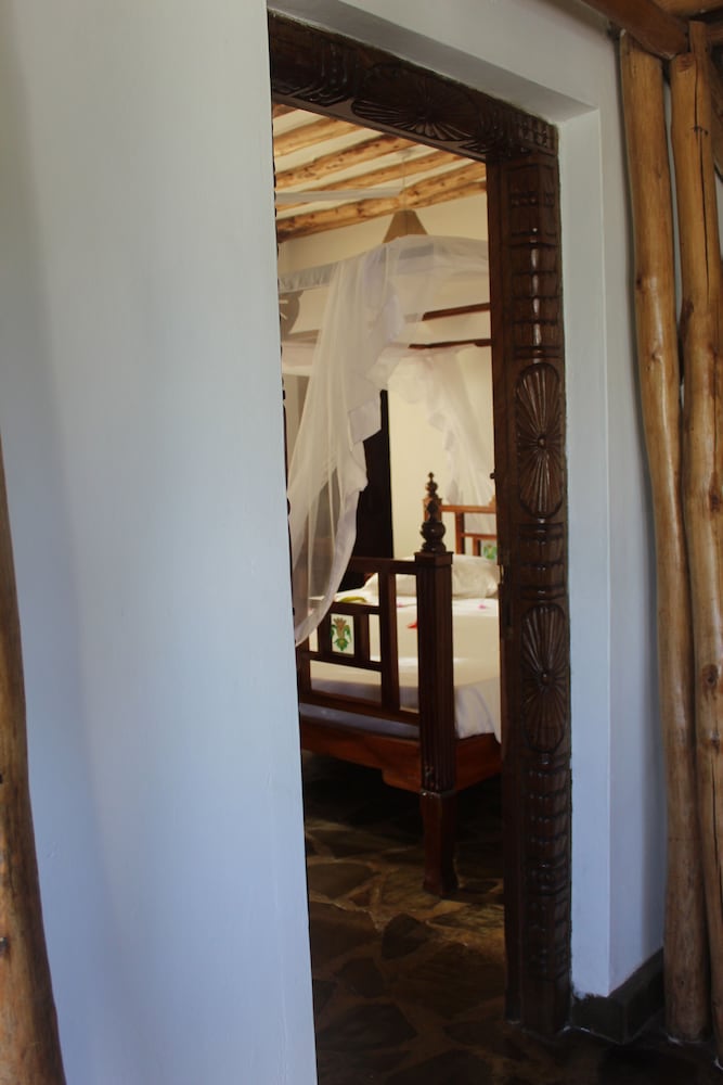 Фото Makini House