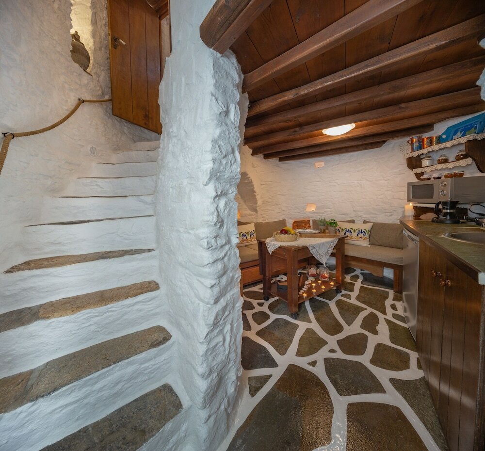 Фото Anemomylos-Windmill