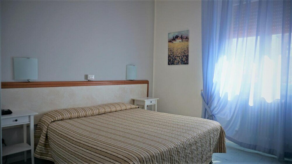 Фото Hotel Marta Forlì