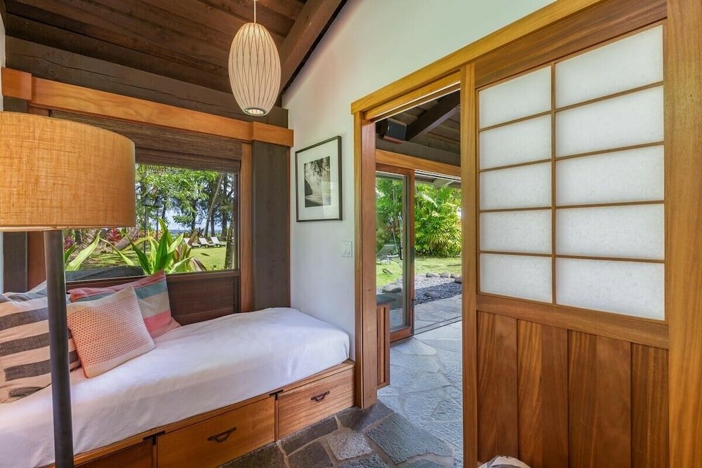 Фото Hale Maluhia Hanalei 1 Bedroom Home by Redawning