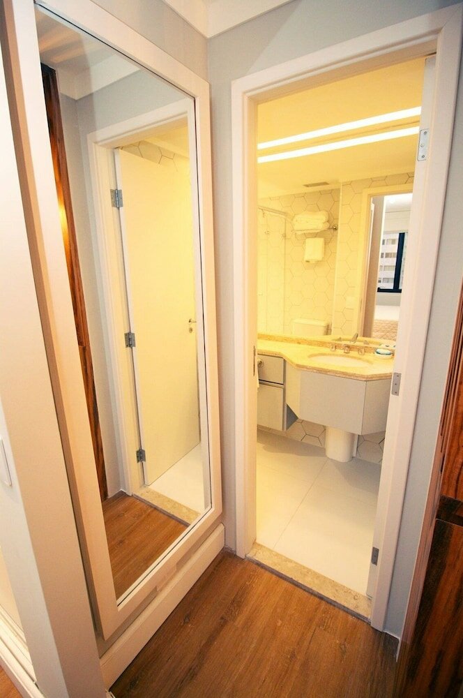 Фото Três de Julho Flats - Jardins