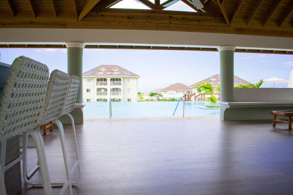 Фото Richmond Villa Rental Management