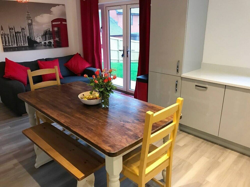 Фото New Home Near Science Park & City Centre