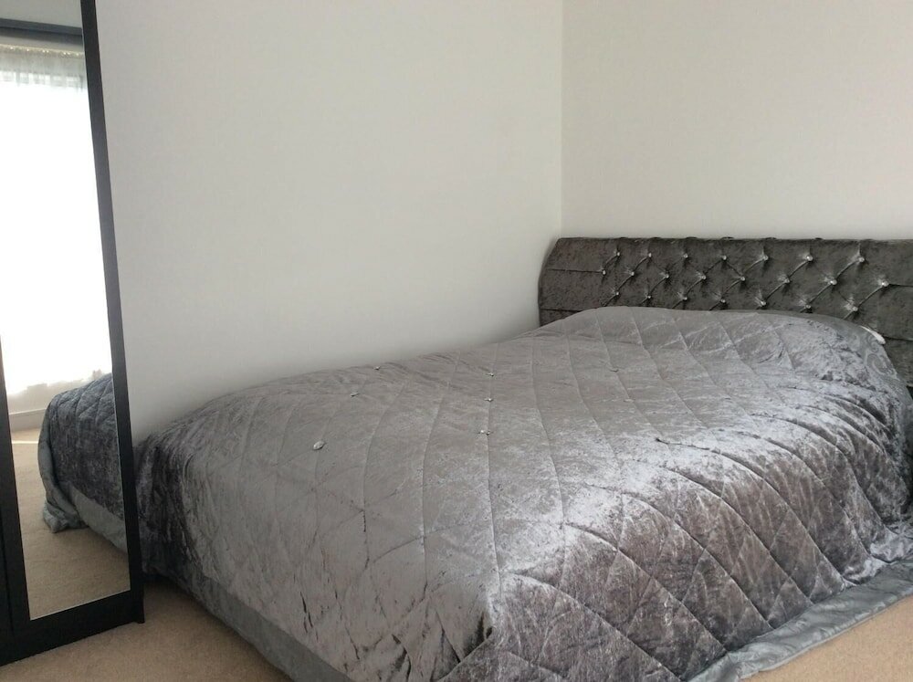 Фото Igloo CityCroft Luxury Townhouse