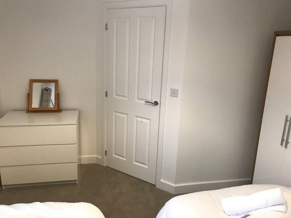 Фото New Home Near Science Park & City Centre