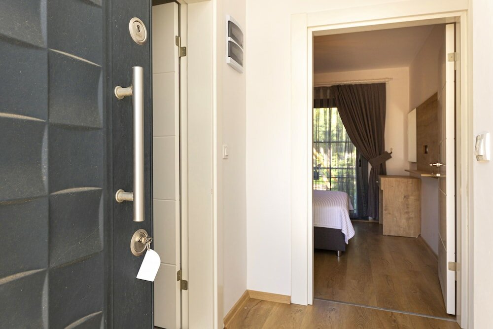 La Morada Suites - 10