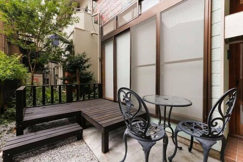 Гостиница Nishi shinjyuku wa-an homestay в Токио