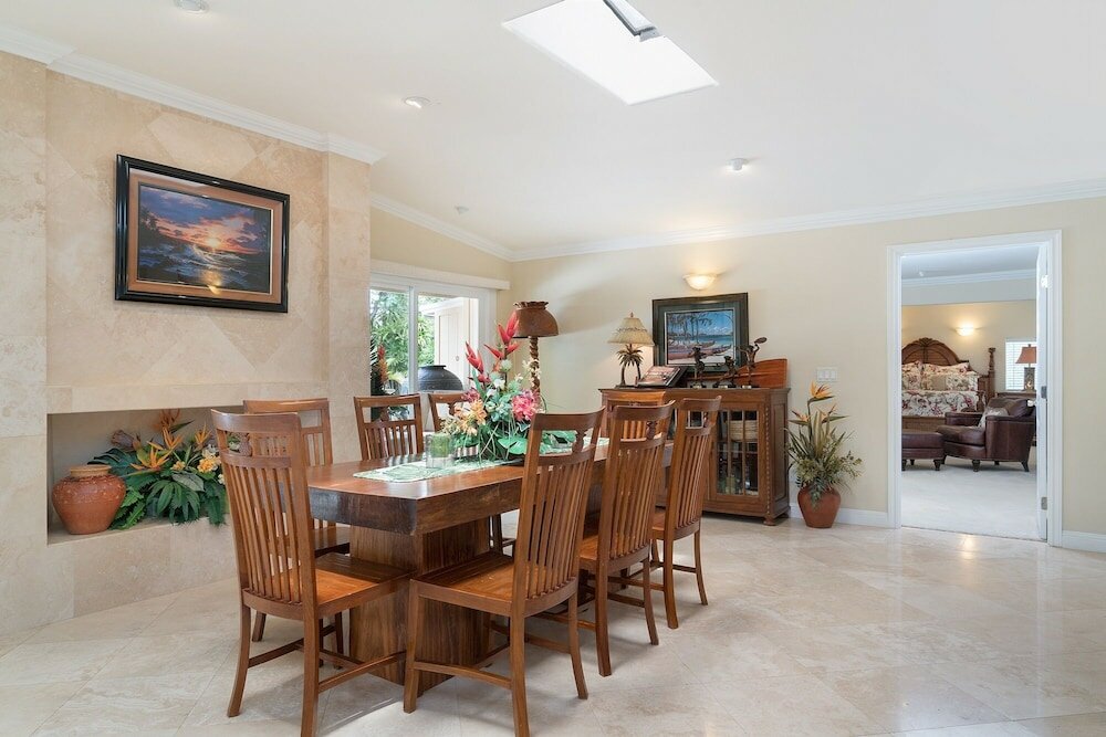 Фото Kailua Beachside 4 Bedroom Home by Redawning