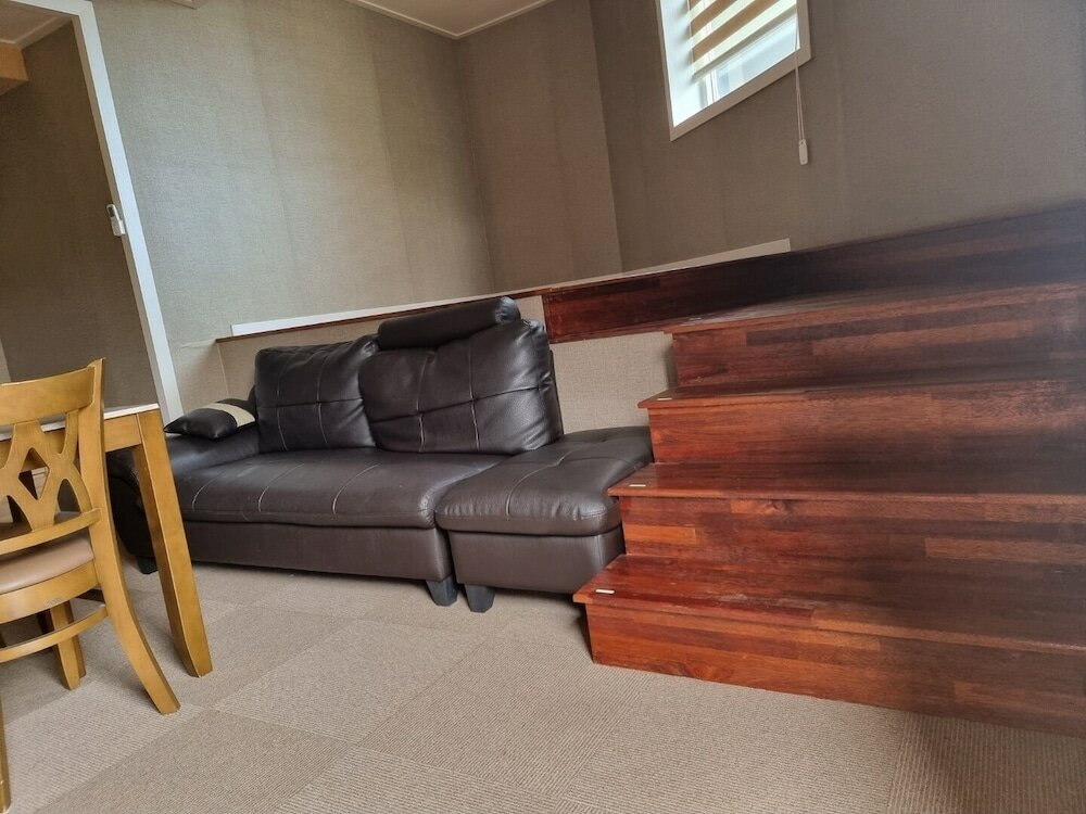 Фото Benikea Mountain and Sea Yangyang