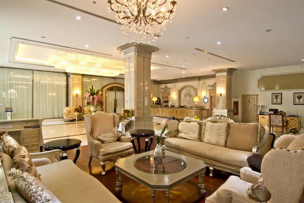 Hotel LK Miracle Suite, Pattaya, photo