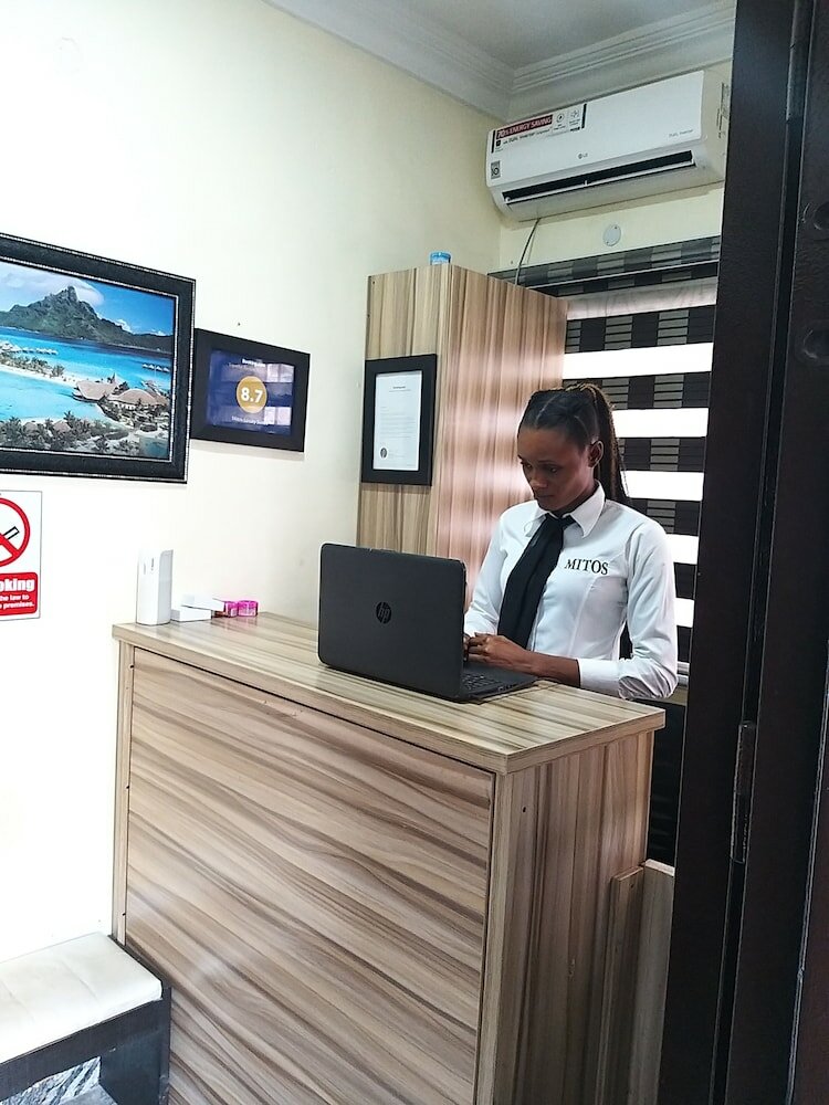 Фото отеля 3