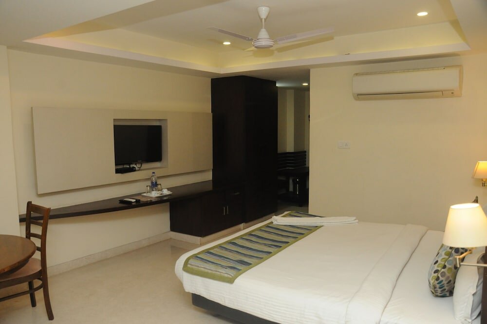 Фото Suvarna Regency