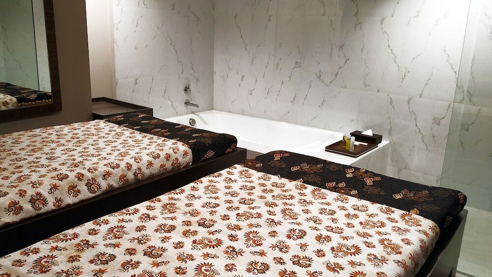 Фото The Arista Hotel