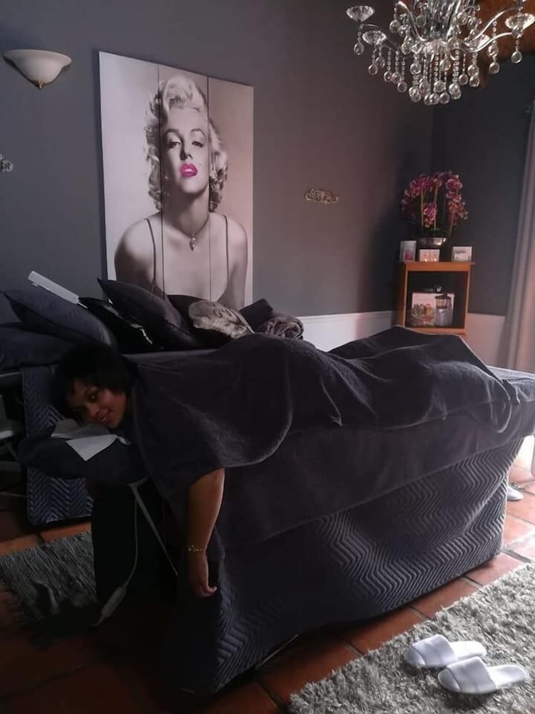 Фото Bellevue Manor Guest House & Wellness SPA Retreat