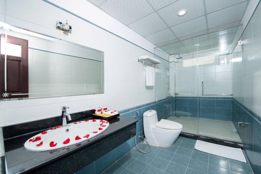 Фото Eden Garden II Hotel