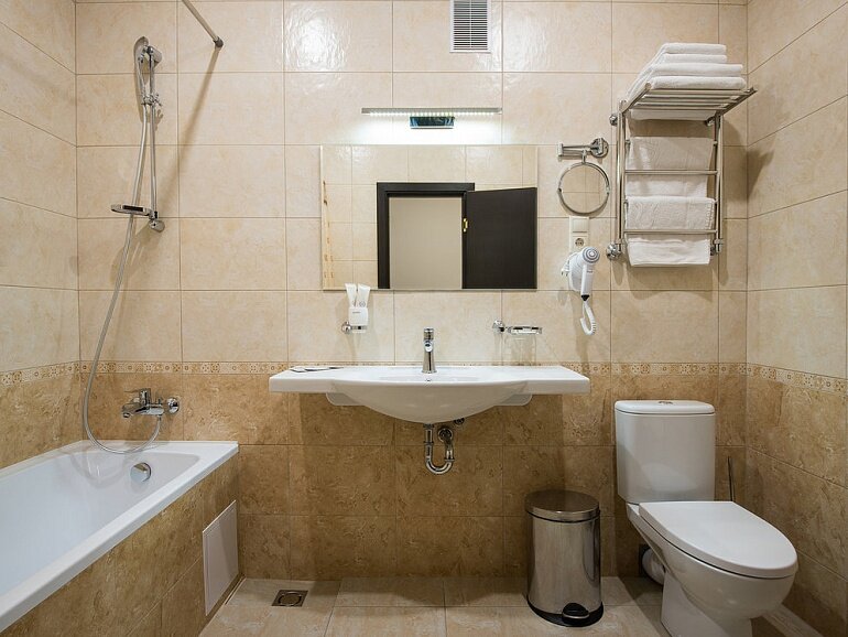 Фото Суворов