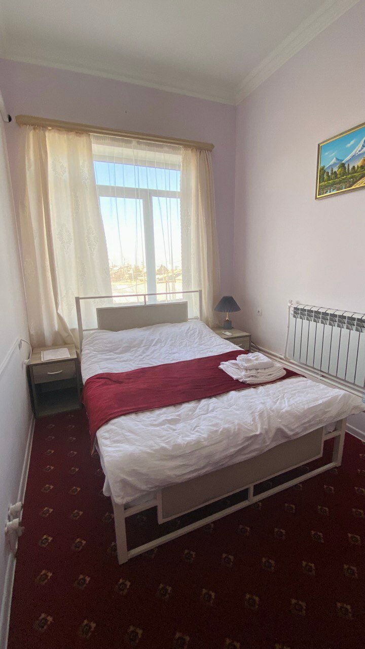 Фото Erebuni Plaza