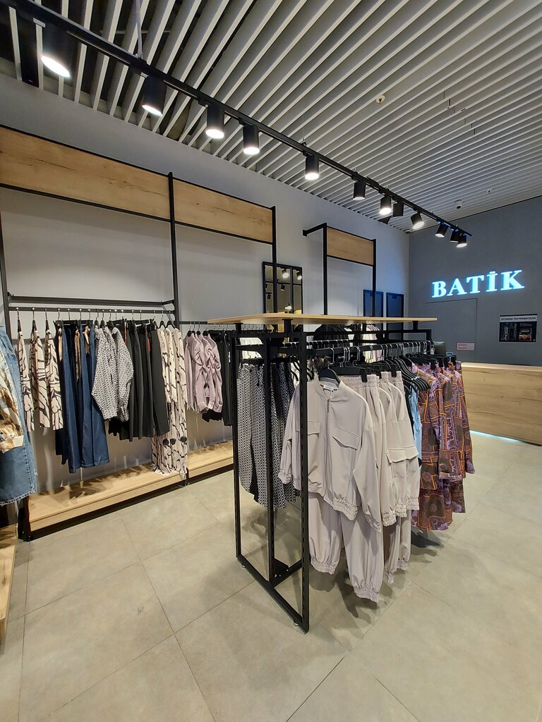 Clothing store Batik, Moscow, photo