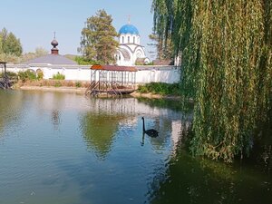 Женский монастырь в честь иконы Божией Матери Всецарица (Краснодарский край, Динской район, Пластуновское сельское поселение), монастырь в Краснодарском крае