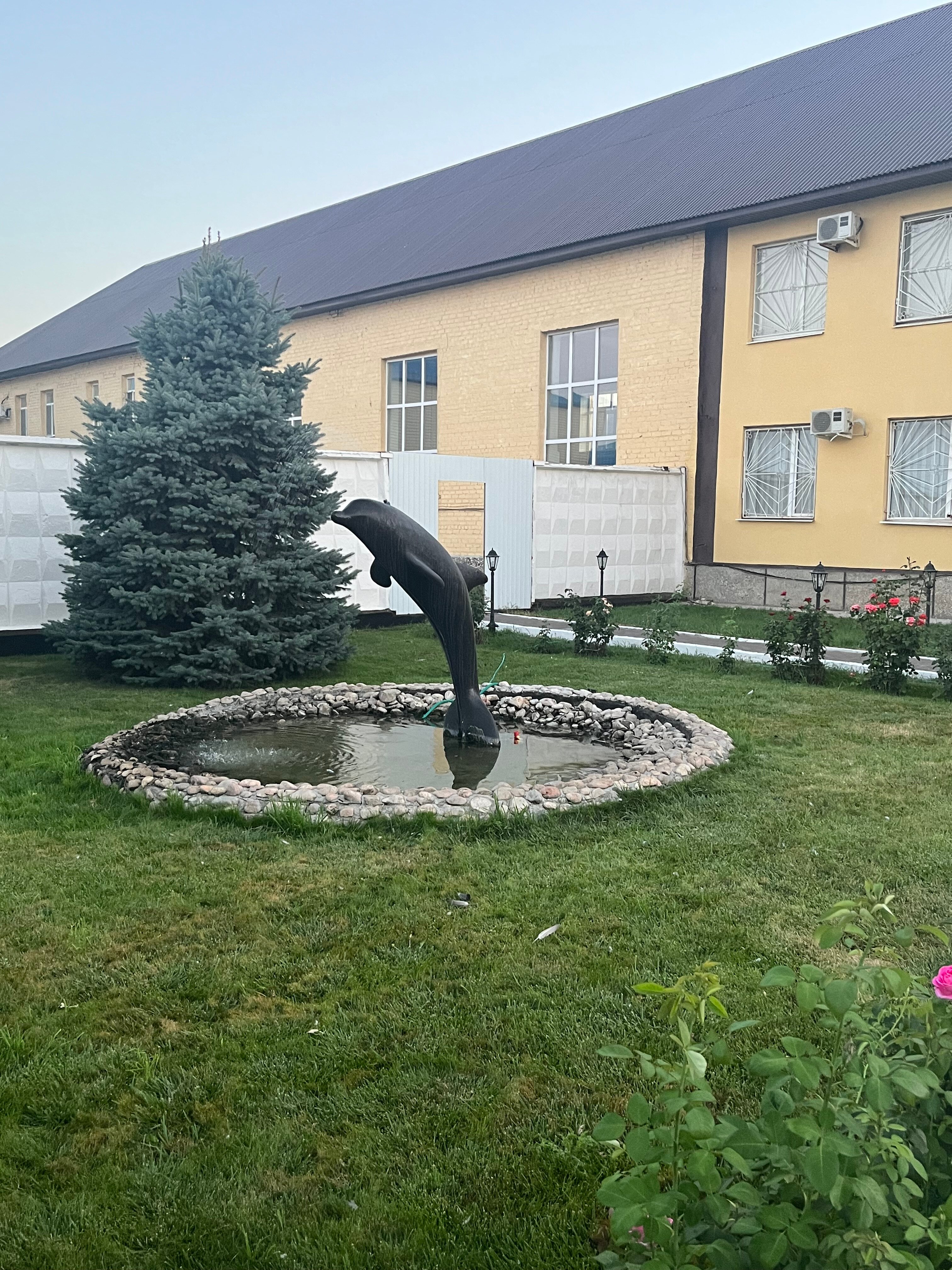 Чёрный дельфин, genre sculpture, Orenburg Region, Sol-Iletsk