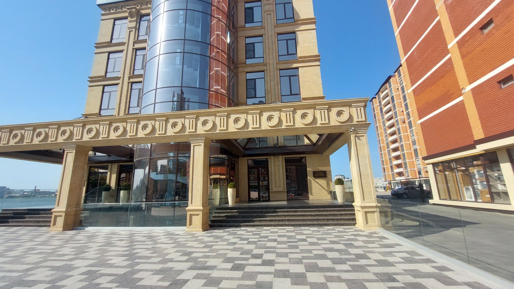 Фото Рамина