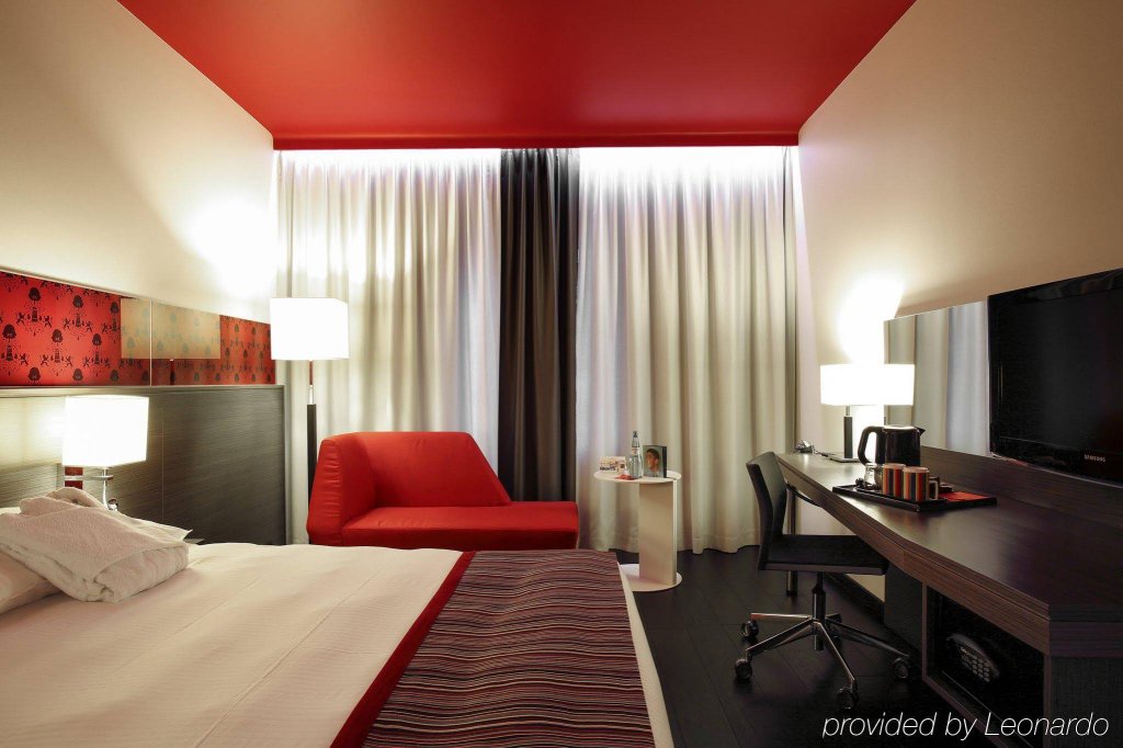 Фото Park Inn by Radisson Luxembourg City