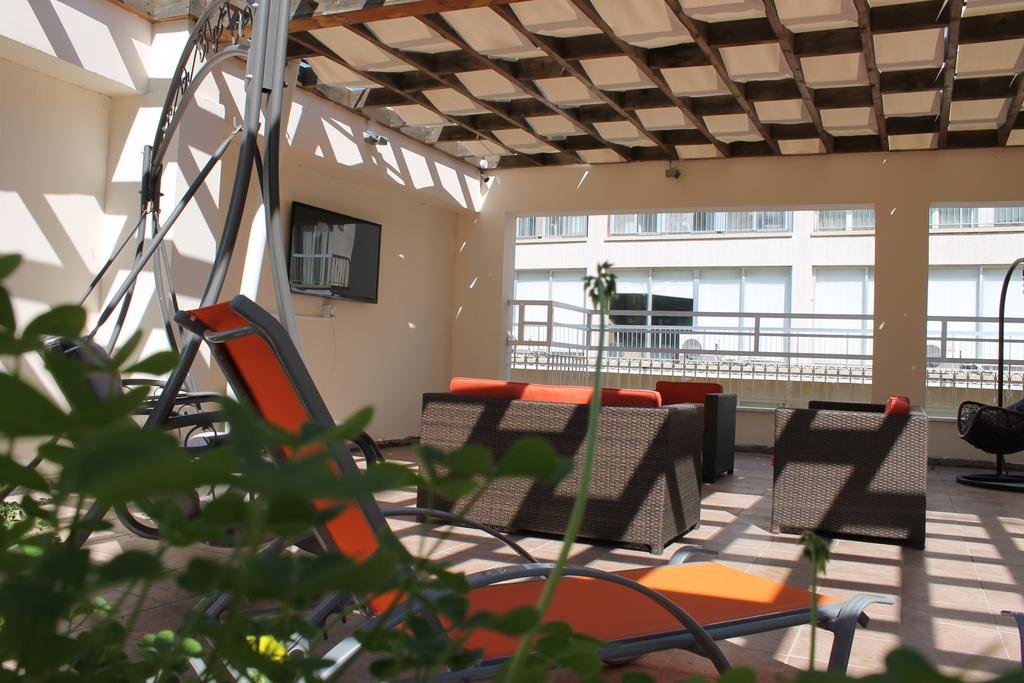 Фото Tiffany City Apartments