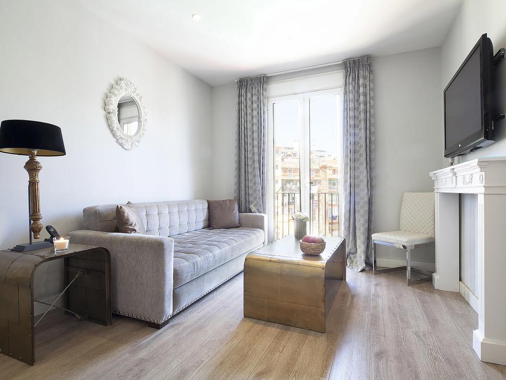 Фото Grandom Suites Barcelona