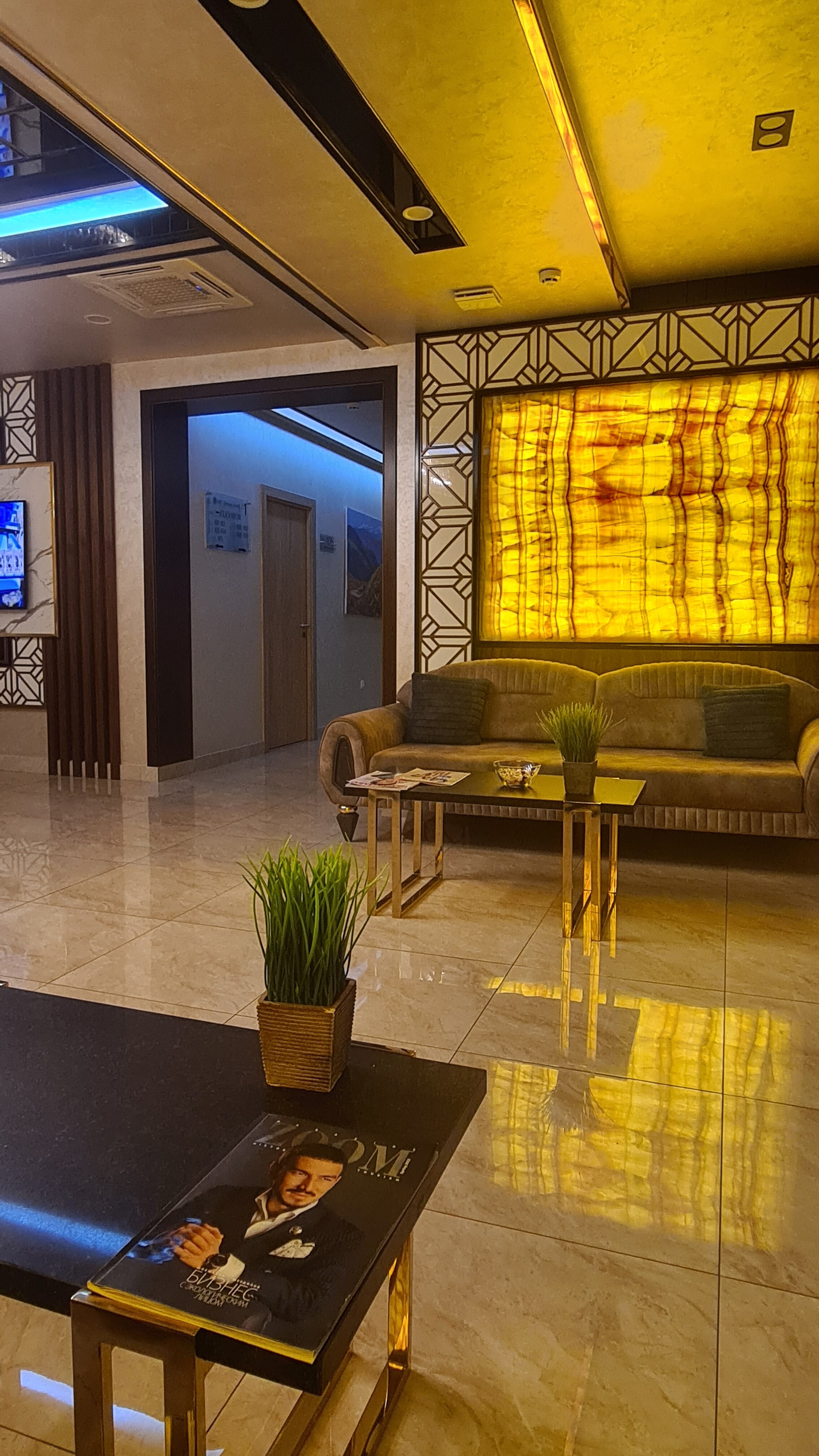 Фото Art Deluxe Hotel by Art Hotels Group