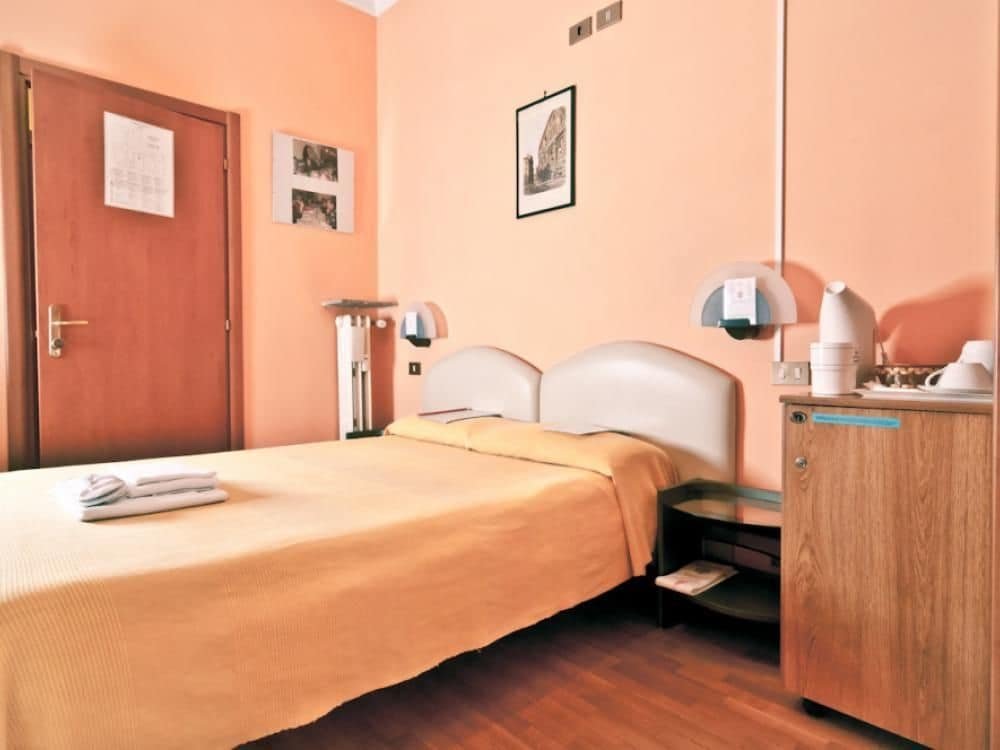 Фото Alessandro a San Pietro Best Bed