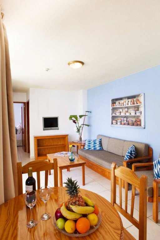 Фото Aparthotel Playa del Sol - Adults Only