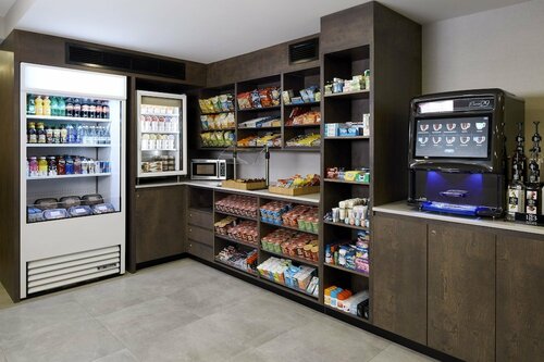 Гостиница DoubleTree by Hilton Montreal Airport в Дорвале